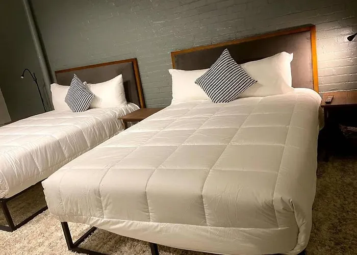 3E-Spacious 2 Bedroom In Oakland, Sleeps 8